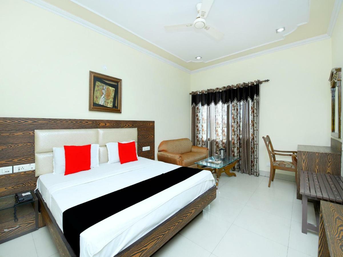 Hotel Sanjog International Amritsar Dış mekan fotoğraf